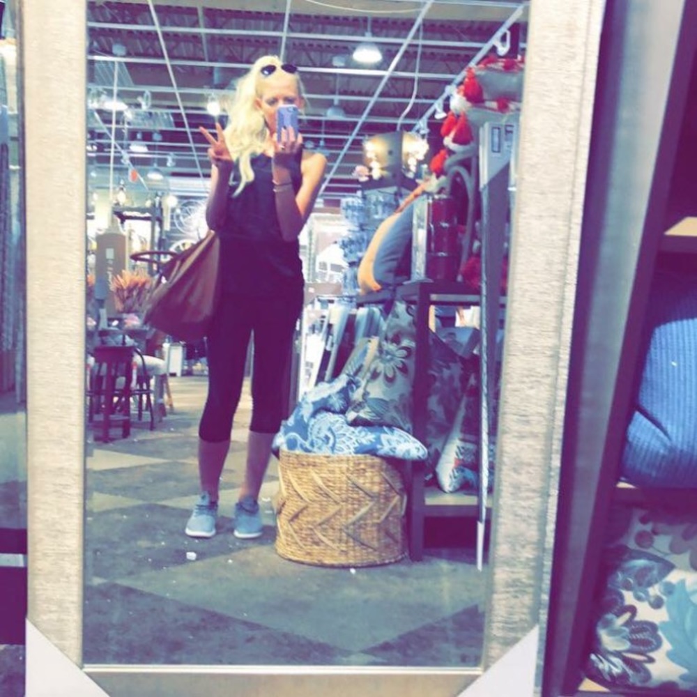 Meet your Posher, Kasey